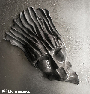 IZA, Isabelle Ardevol, woman contemporary artist, sculptress, art, Scream acrylic resin on aluminioum board sculpture, inspired by the glacier river Rhone dryness